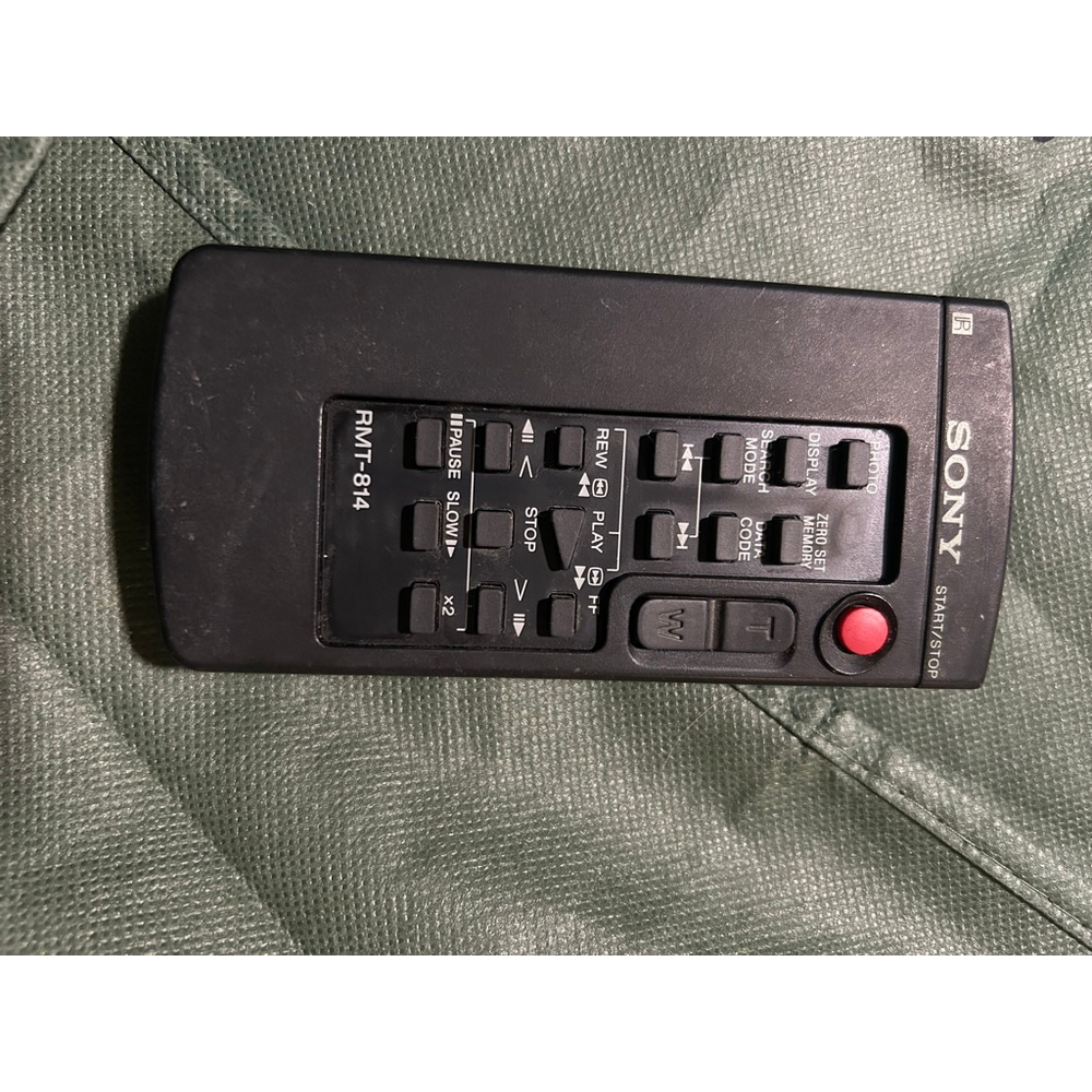 Genuine Sony Camcorder Remote Control RMT-811 - Picture 2 of 3